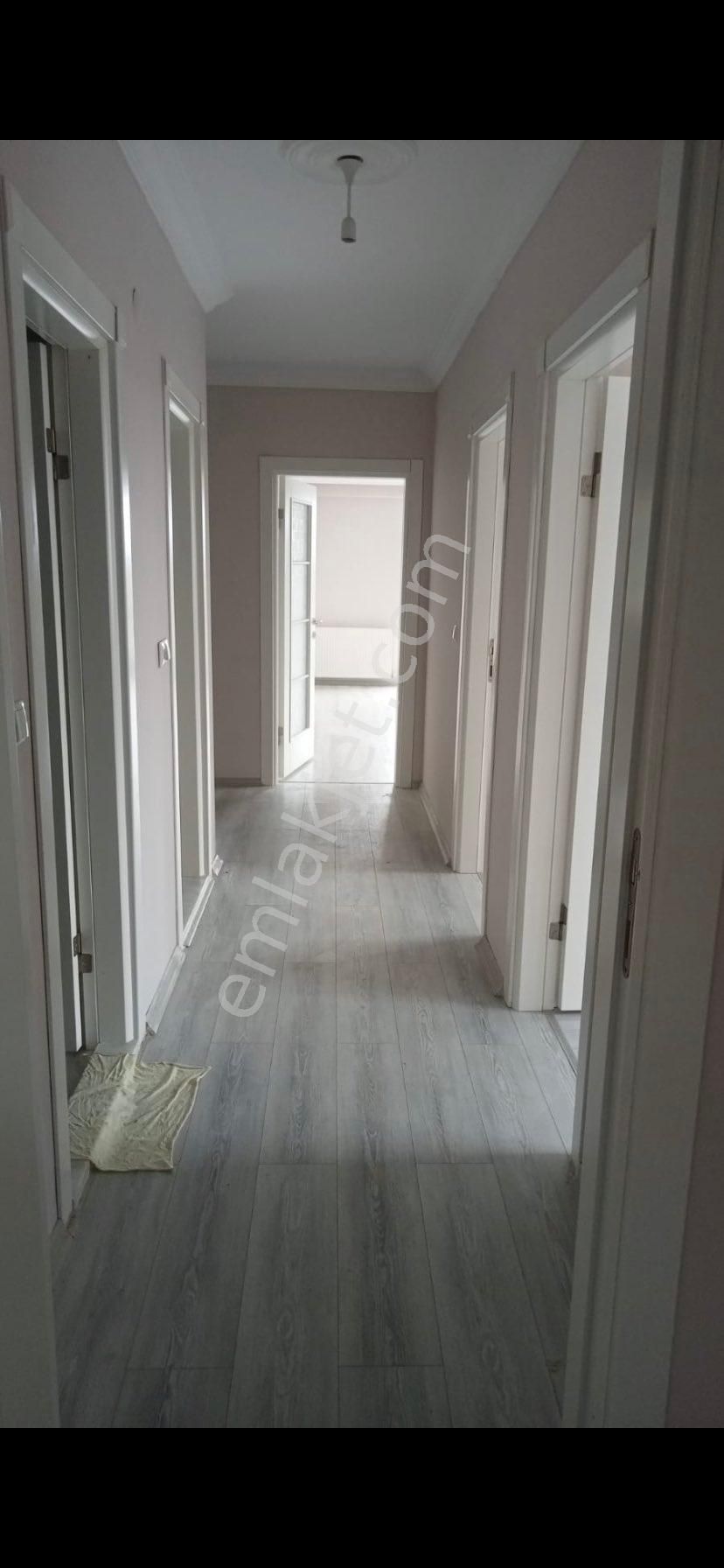 https://imaj.emlakjet.com/listing/13542171/5FB465D5A046C874F2F129DDAB66C1AA13542171.jpg