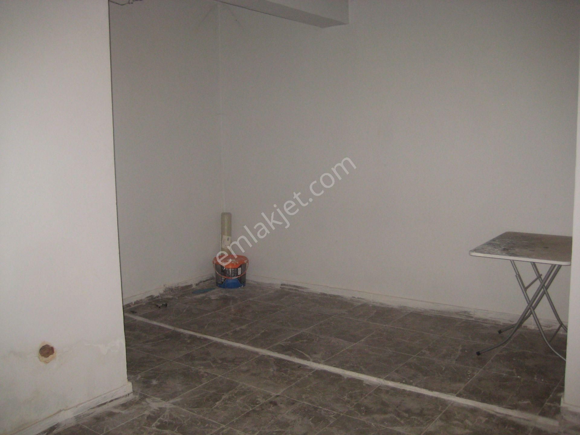 Menemen Esatpaşa Çarşıda Merkezde Kiralık 75 M2 Köşe Dükkan - Görsel 13