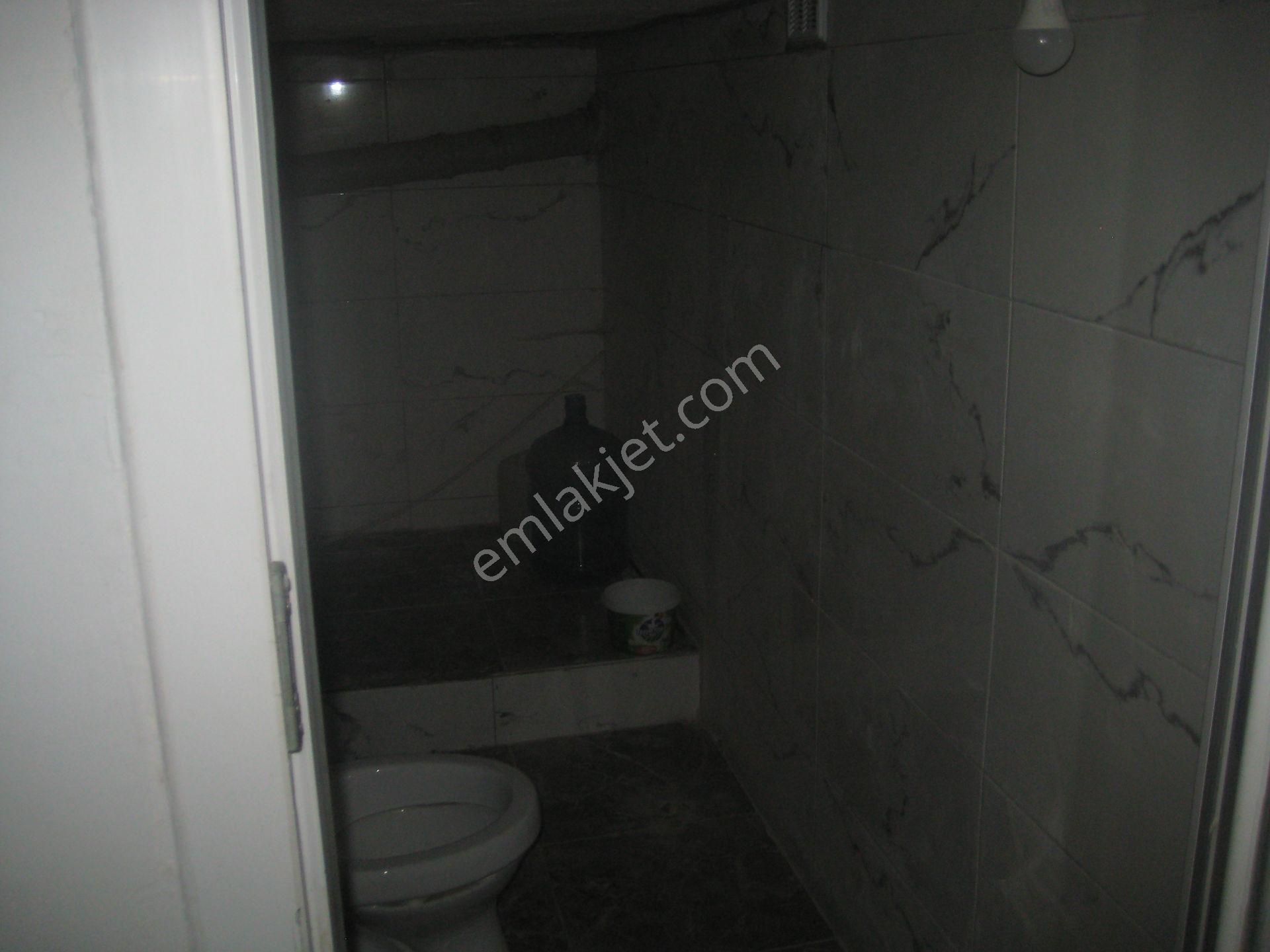 Menemen Esatpaşa Çarşıda Merkezde Kiralık 75 M2 Köşe Dükkan - Görsel 5