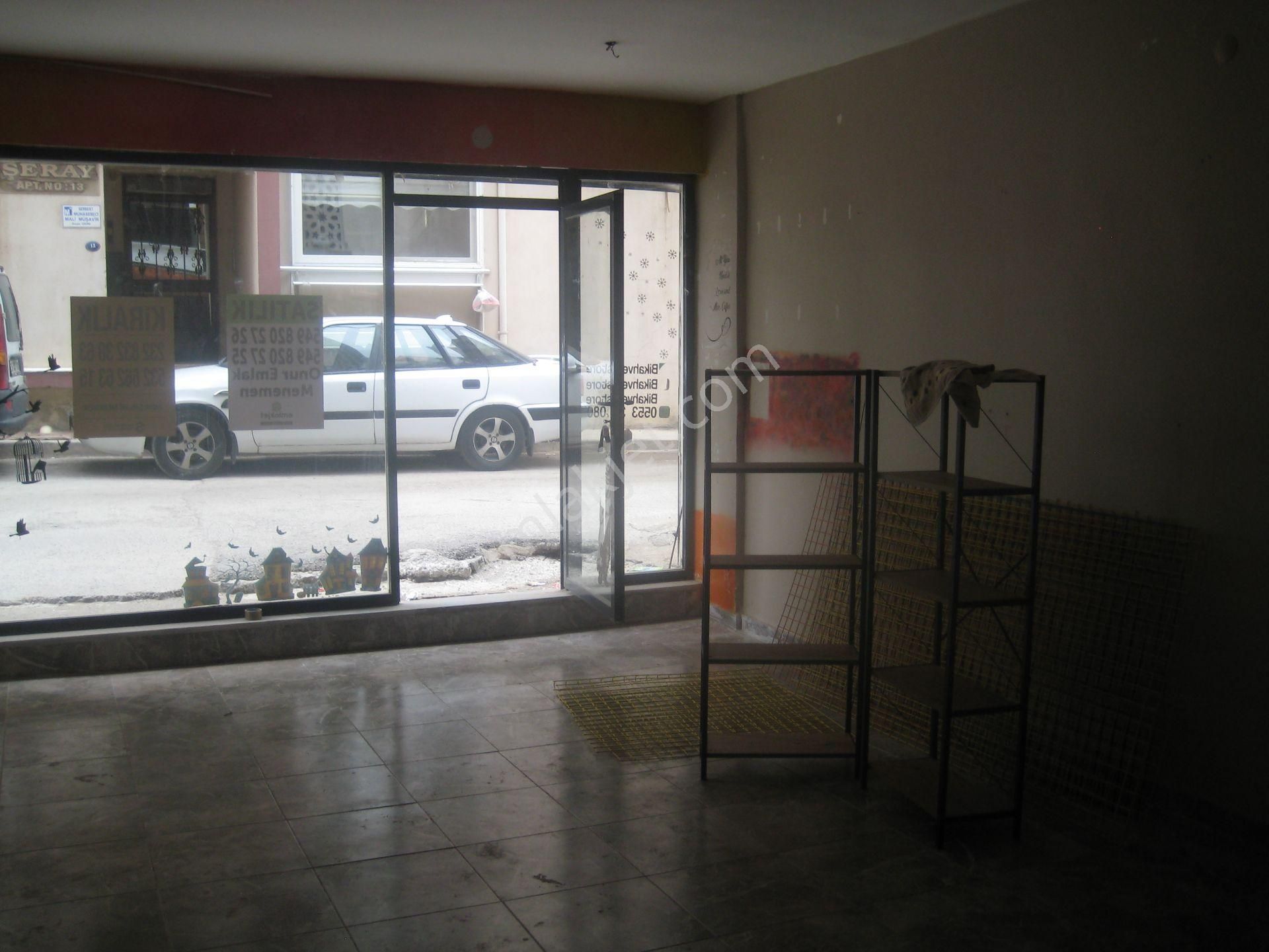 Menemen Esatpaşa Çarşıda Merkezde Kiralık 75 M2 Köşe Dükkan - Görsel 6