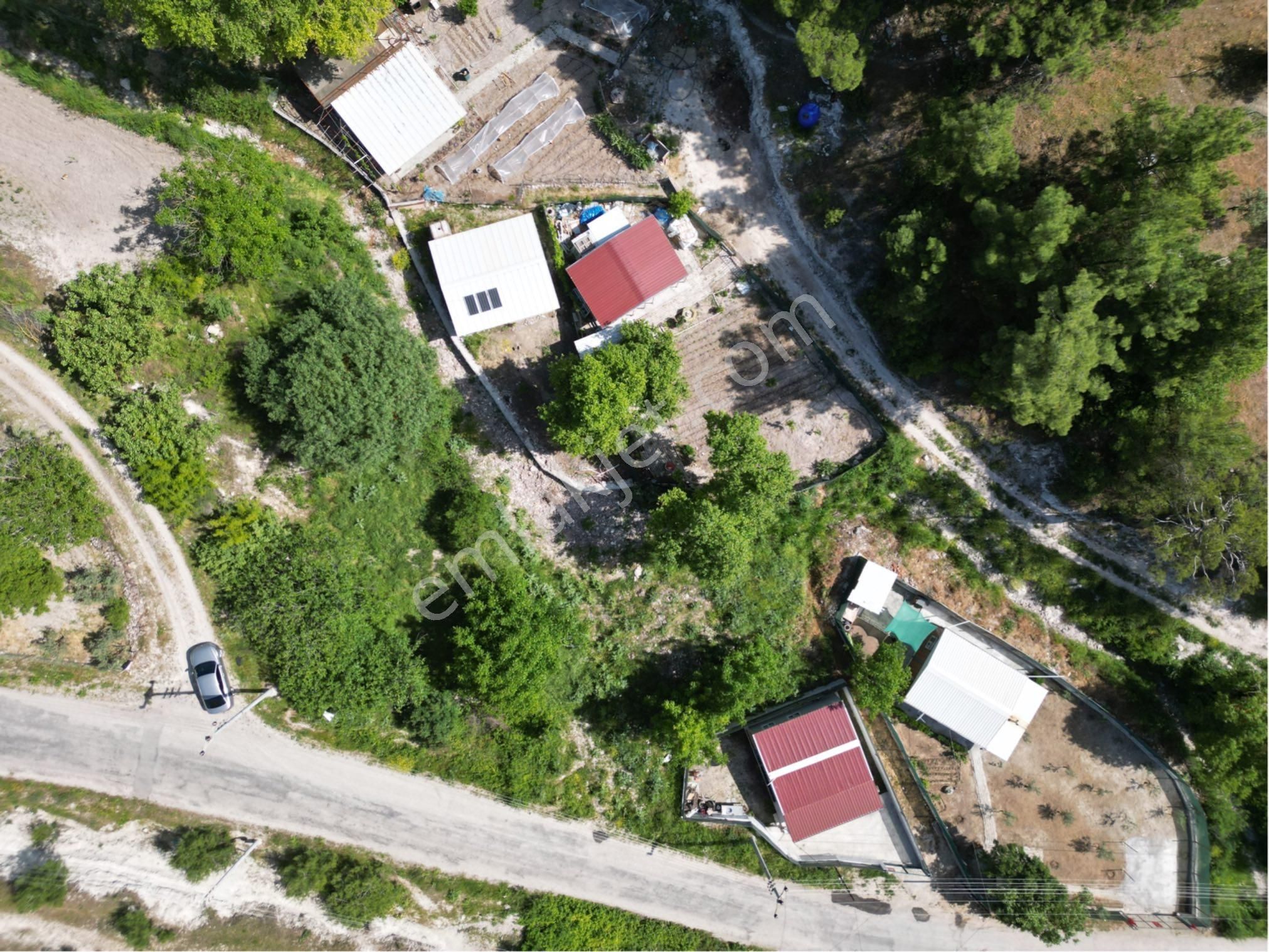 Beyaz Gayrımenkulden Çınarlıkuyu Mh De Satilik 644 M2 İmarlı Arsa