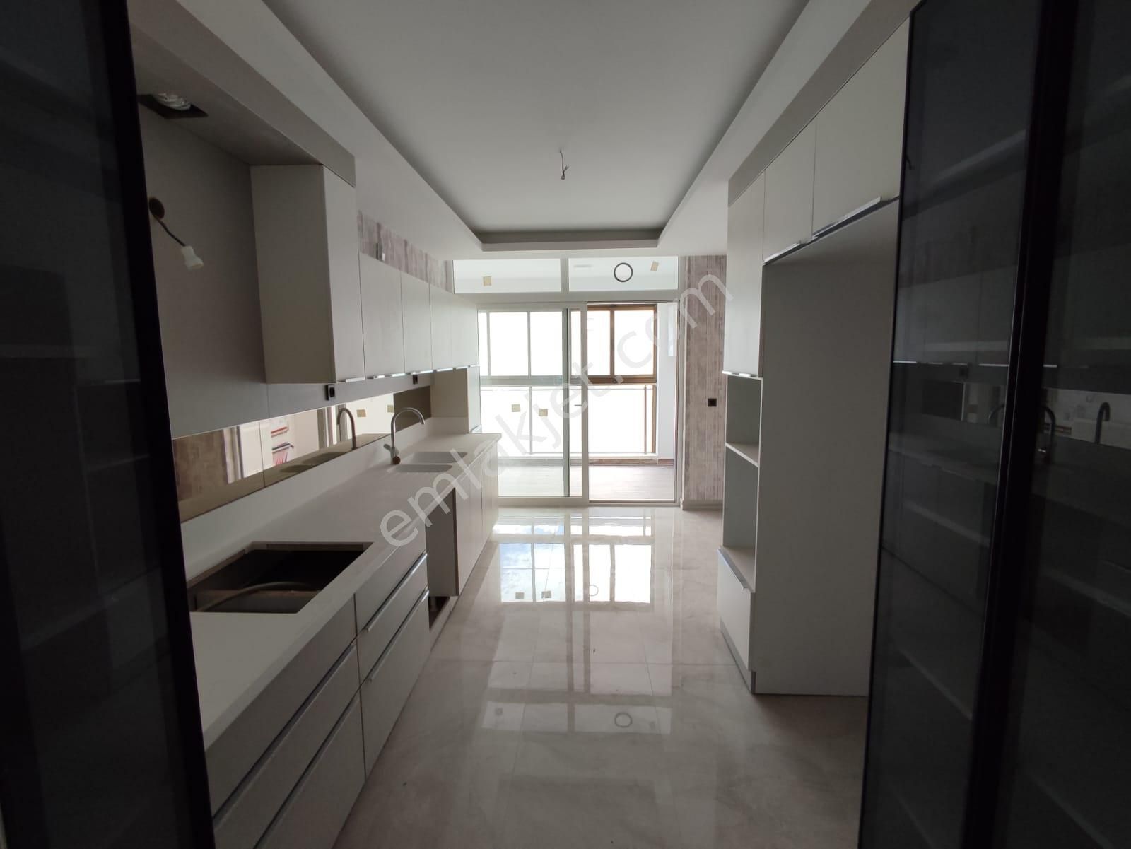 https://imaj.emlakjet.com/listing/13549656/831FAA438A5C4849F514EA227559F45213193845.jpg