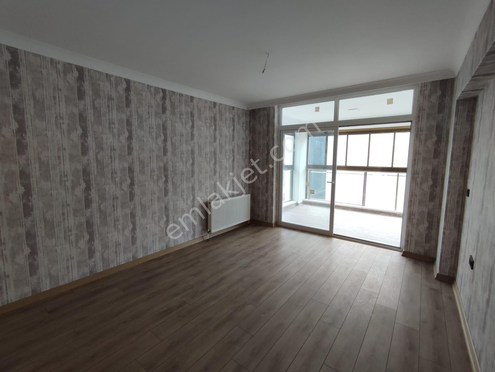 https://imaj.emlakjet.com/listing/13549656/FD3E995F66397BDBBF5841ED0096639D13193845.jpg