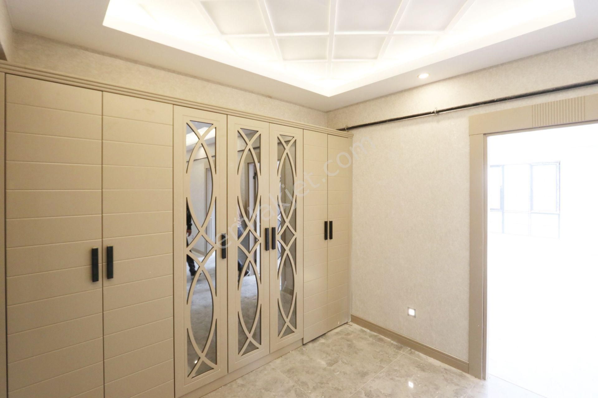 Alpaslan'da Çift Banyolu Şık Tasarım Arakat Ultralüx 3+1 Daire - Görsel 28