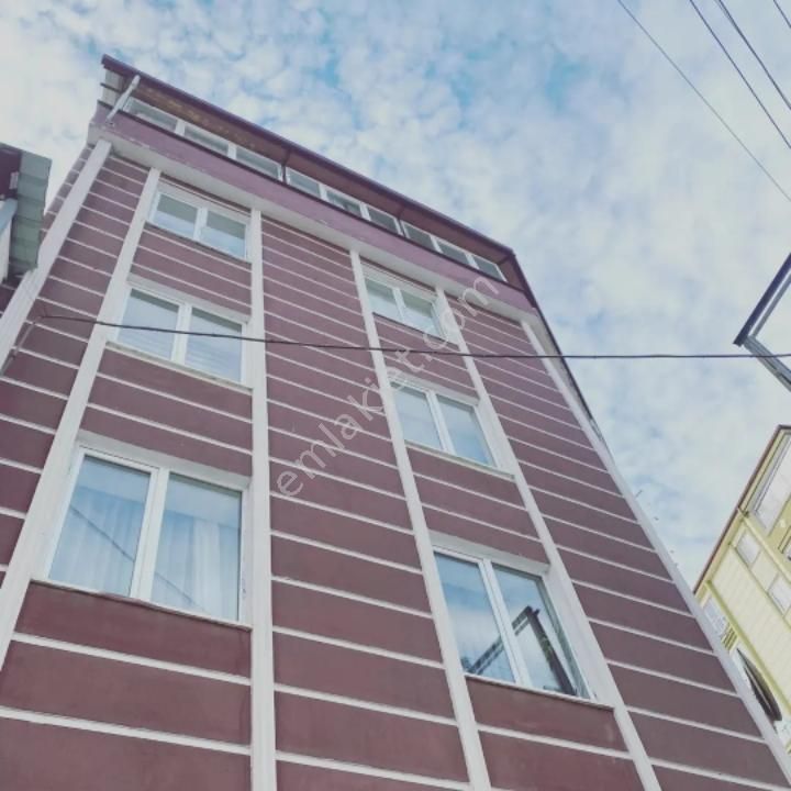 https://imaj.emlakjet.com/listing/13556875/C8CFB02D63E1679B538C22DA796C727A13556875.jpeg