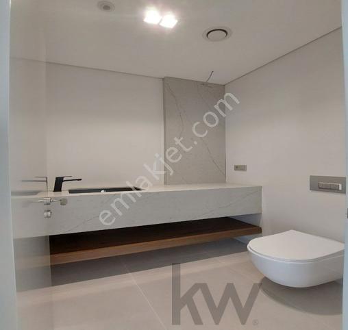 Ege Perla Kiralama Ofisi'nden Bayraklı'da 184m2 Kiralık Ofis - Görsel 13