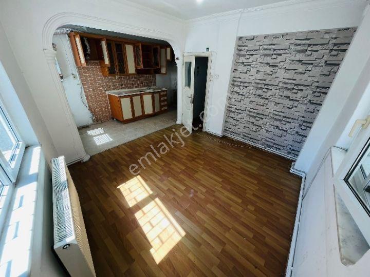 Furkan Emlak’tan Yenidoğan Mah 2+1 110m2 Doğalgazlı Masrafsız Kiralık Fırsat Daire - Görsel 2