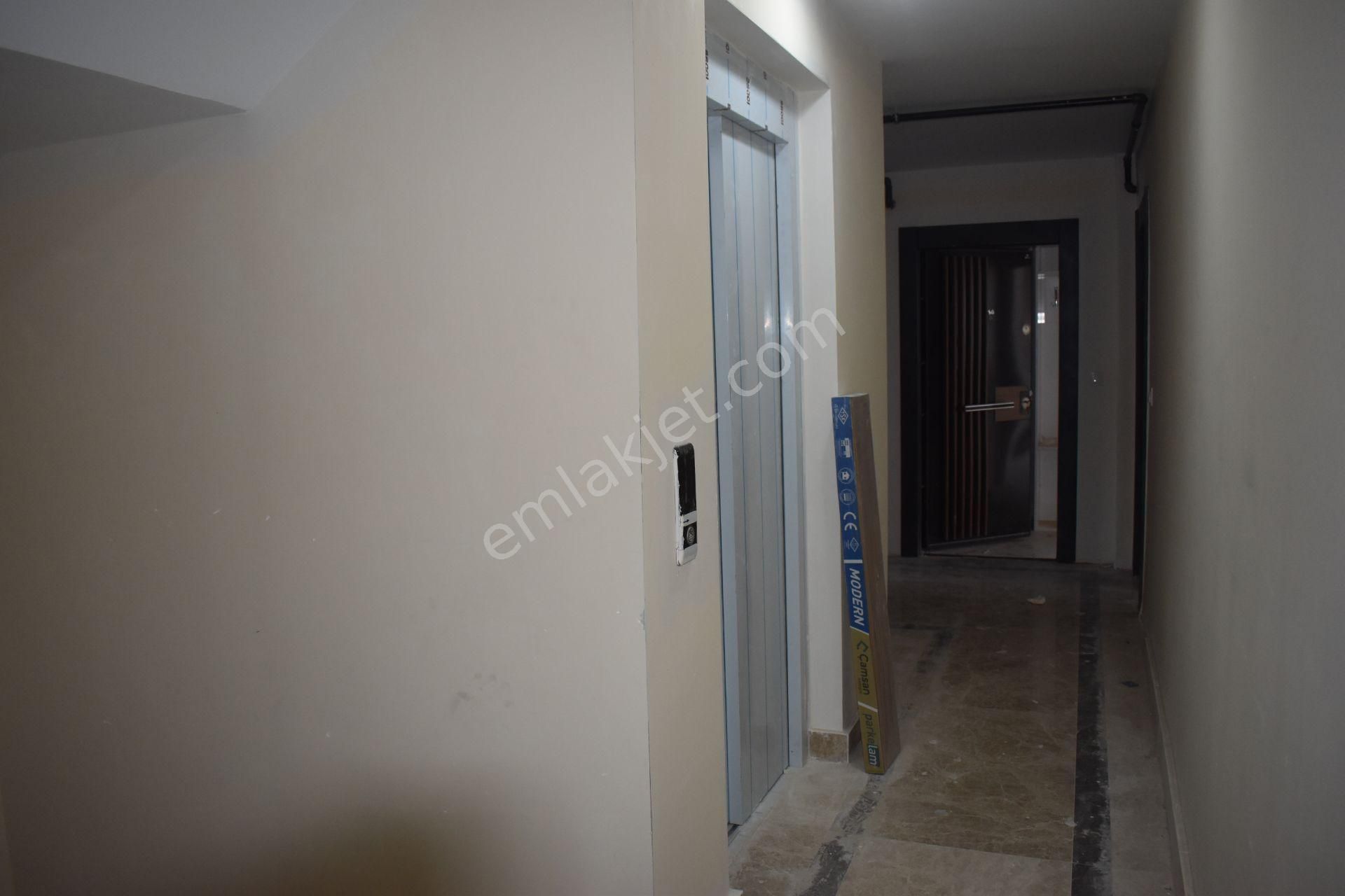 Büyükçekmece Cumhuriyet Mah Ultra Lüks Sıfır 2+1 Satılık Daire - Görsel 25