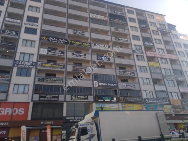 Eski Terminal Caddesi'nde Satılık Ofis - Görsel 2