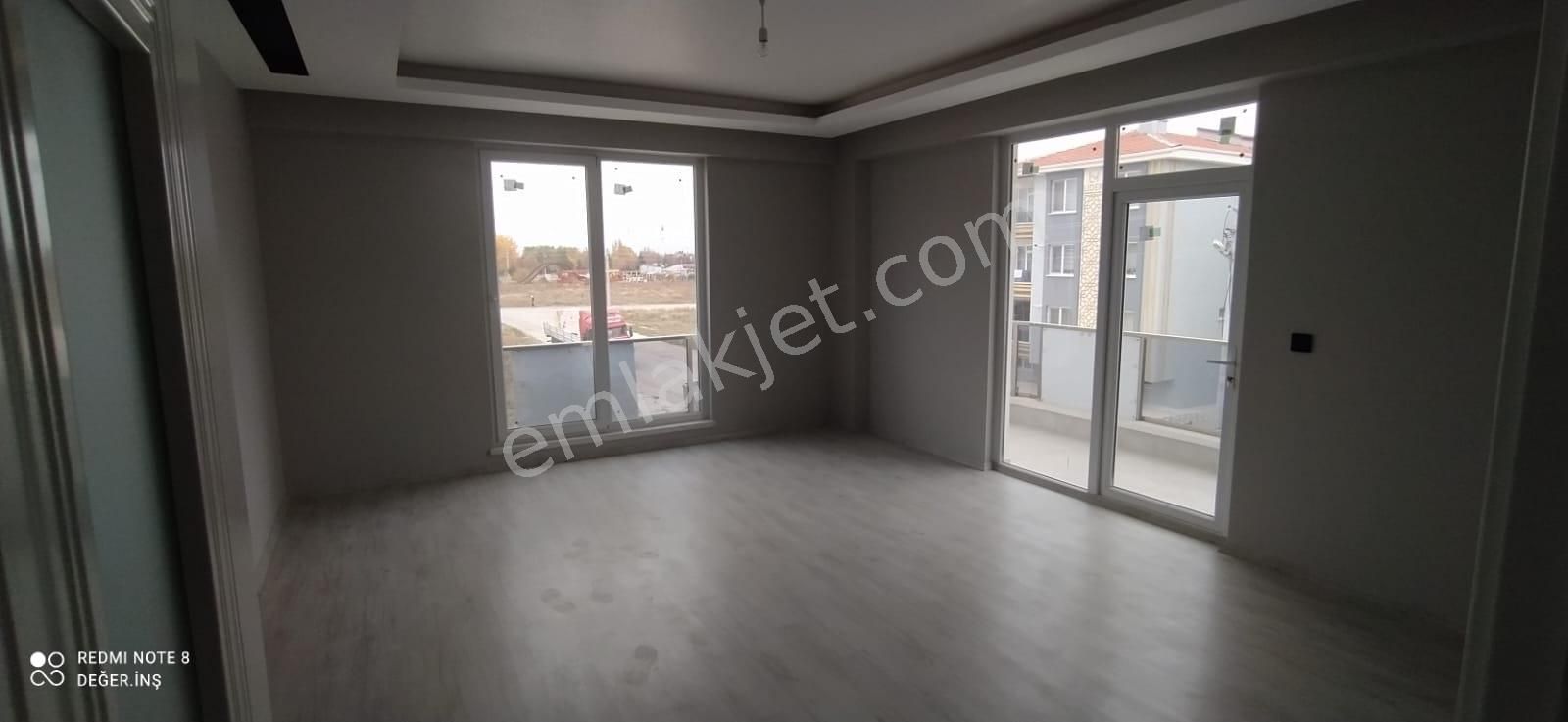 Afyonkarahisar Merkez Yenice Satılık Daire  AFYON TEZCAN EMLAKTAN YENİCEDE 0 3+1 DAİRELER