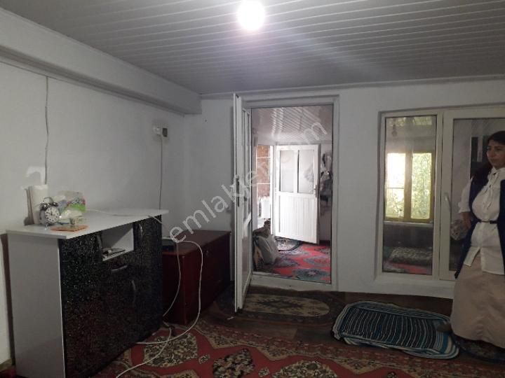 Konya Sarayönü Mah.631 M2.arsa İçınde Satılık Müstakıl Bahçeli Ev - Görsel 16