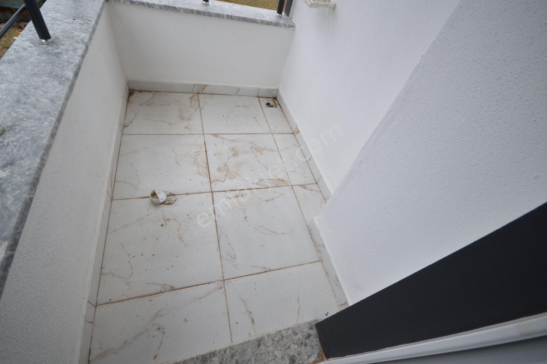https://imaj.emlakjet.com/listing/13597743/560B77204BE10BCBD96CBE3DE4D5C90013597743.JPG