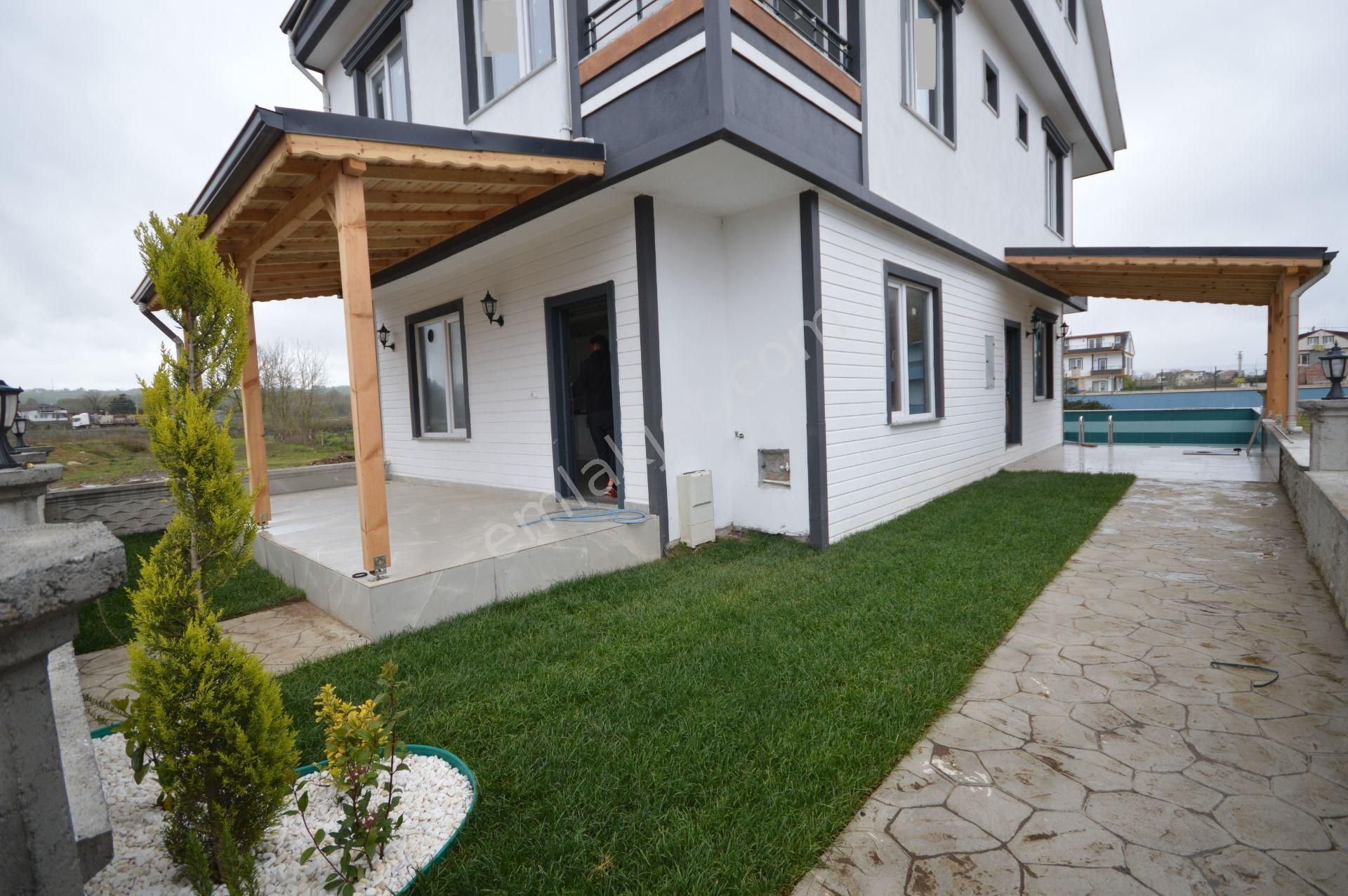 https://imaj.emlakjet.com/listing/13597743/63C85D8FEA3A65F4A0888E30607C53A713597743.JPG
