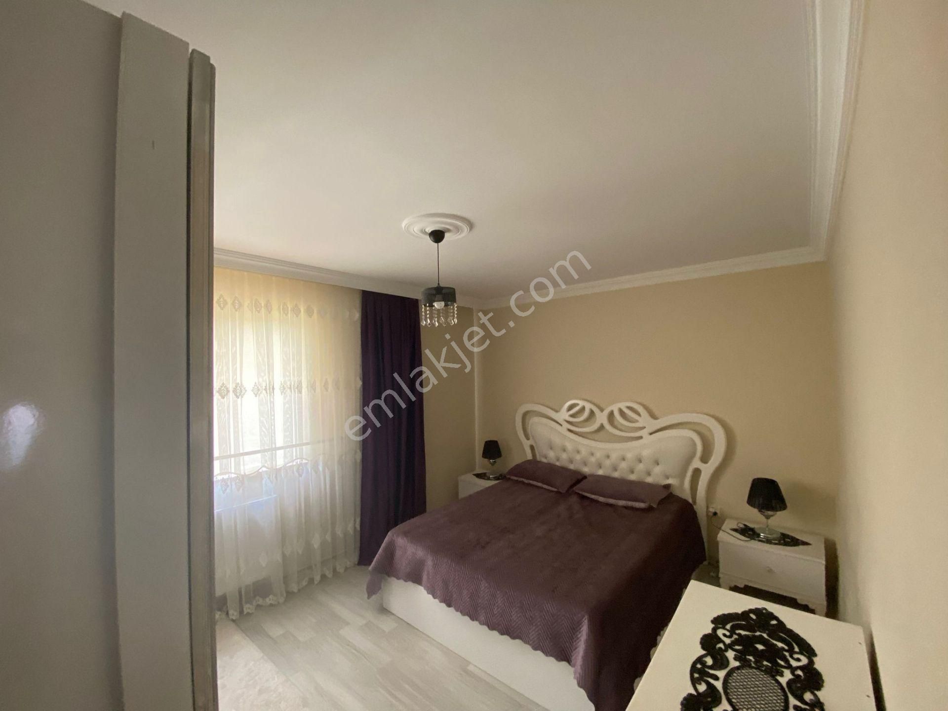 https://imaj.emlakjet.com/listing/13599944/031A4F29741EE1288DC27F1357BD35F513599944.jpg