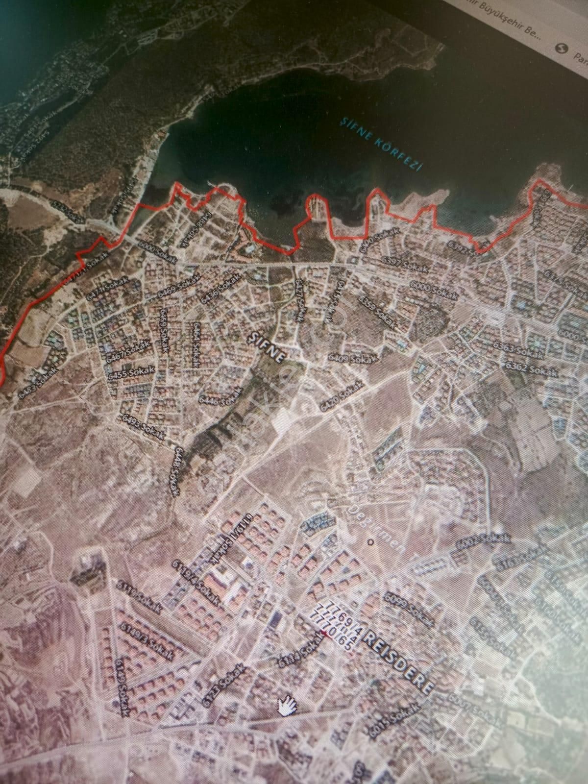 Çeşme De Satılık İmarlı İmarsız Denize Yakın Arsalar - Görsel 25