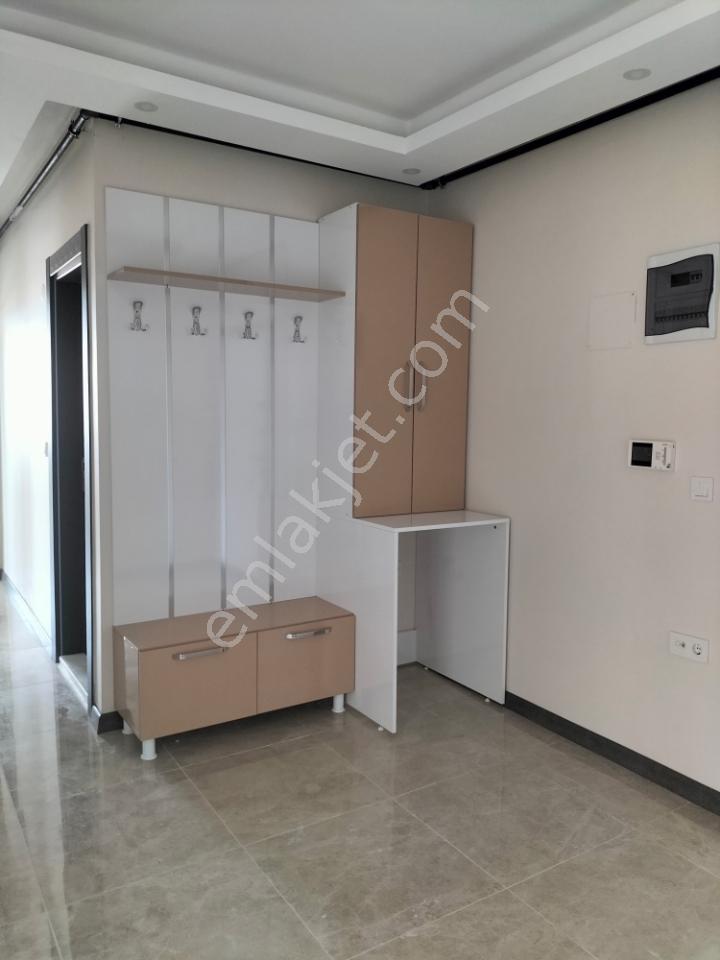 Bornova İnönü De 3+1 Kiralık Lüks Daire . - Görsel 17