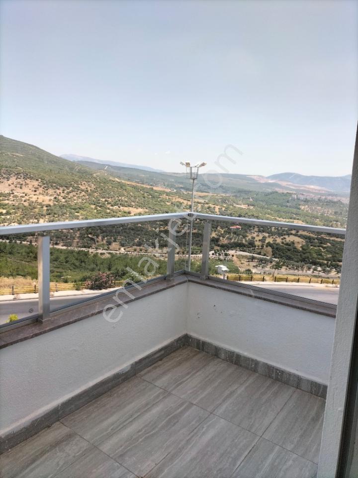 Bornova İnönü De 3+1 Kiralık Lüks Daire . - Görsel 23