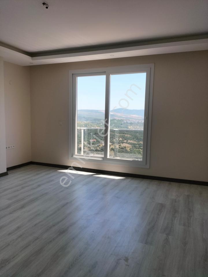 Bornova İnönü De 3+1 Kiralık Lüks Daire . - Görsel 30