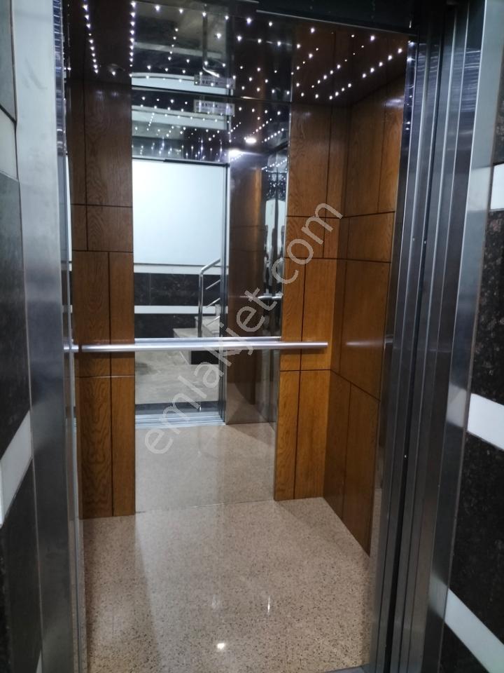 Bornova İnönü De 3+1 Kiralık Lüks Daire . - Görsel 27