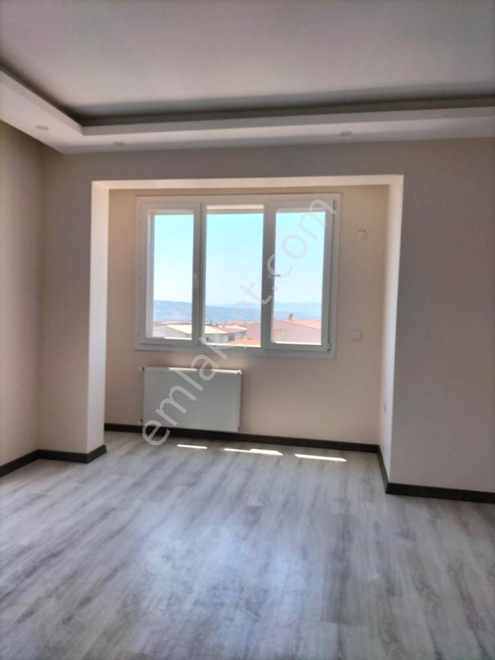 Bornova İnönü De 3+1 Kiralık Lüks Daire . - Görsel 6