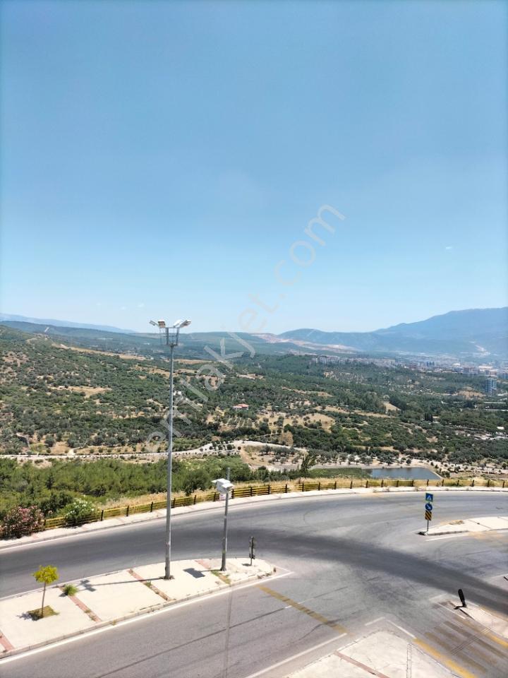 Bornova İnönü De 3+1 Kiralık Lüks Daire . - Görsel 22