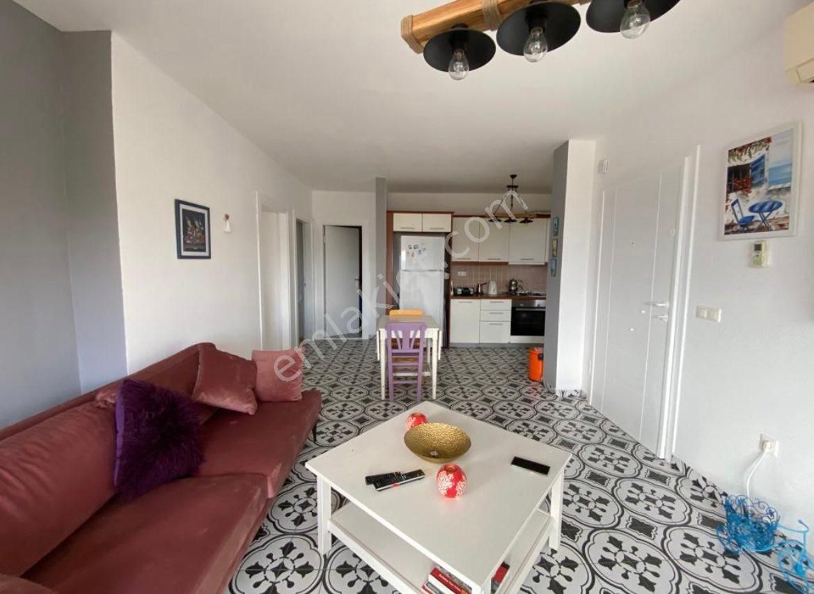 Bodrum Gümüşlük Sosyal Tesisli Sitede Bakımlı Düz Ayak Bahçekatı - Görsel 25