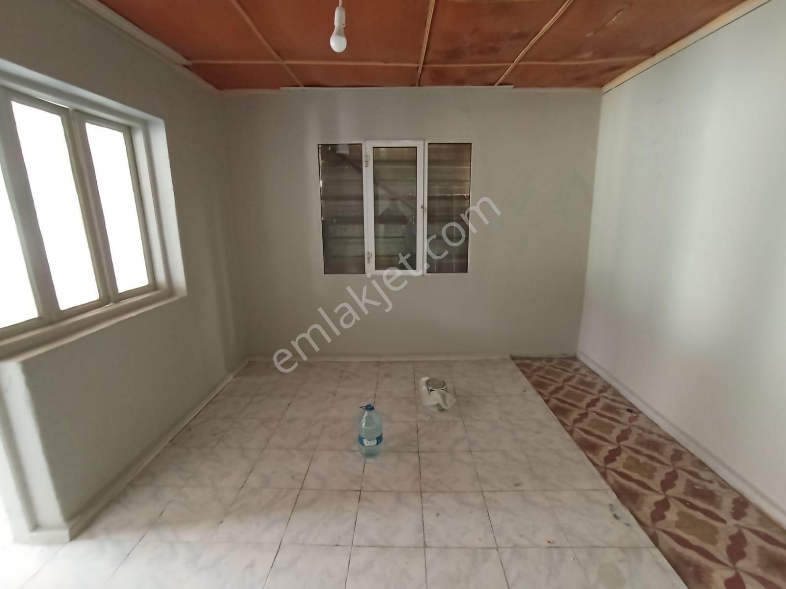 Mühendis Emlak'tan Aşık Veysel Mah. Emekli Yada Bekar Erkeğe 2+1 100 M2 2.kat Daire Kiralıktır. - Görsel 9