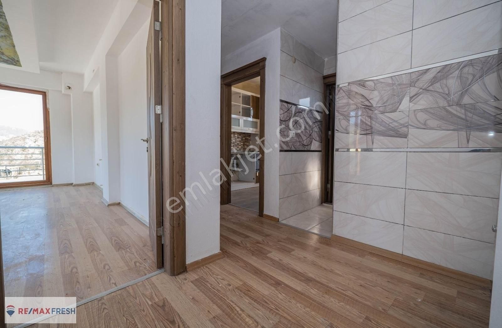 https://imaj.emlakjet.com/listing/13635717/39347D51EB8B908C4ABE7C082374BB5713635717.jpg