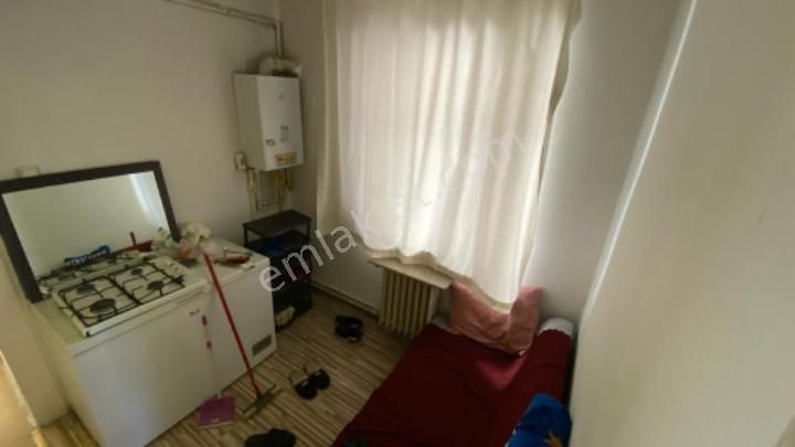 https://imaj.emlakjet.com/listing/13640007/D5EF38B1E255D5162B0373F99381FBED13640007.jpeg