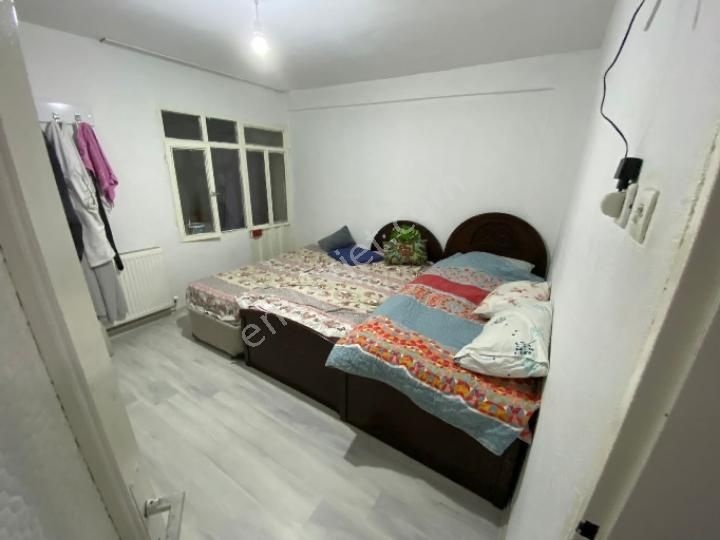 Satılık İşlek Cadde Üstü 130 M2 4 Kat + 1 Dükkan Yatırıma Bire Bir - Görsel 16