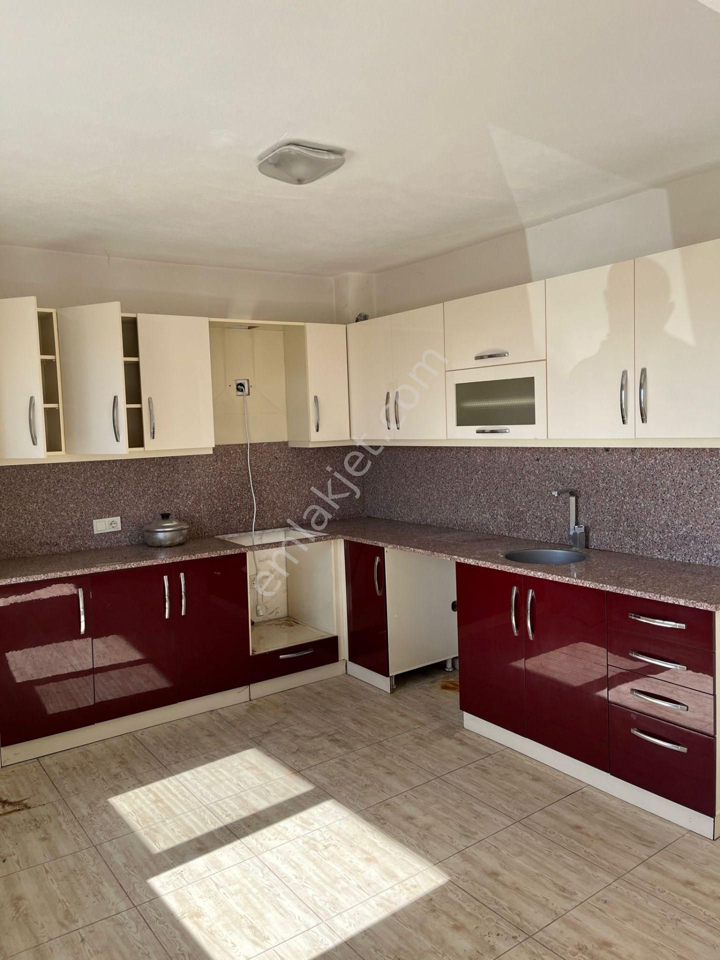 Güzelbahçe Payamlıda Satılık Muhteşem Lokasyonda Ev Ve Arazi - Görsel 26