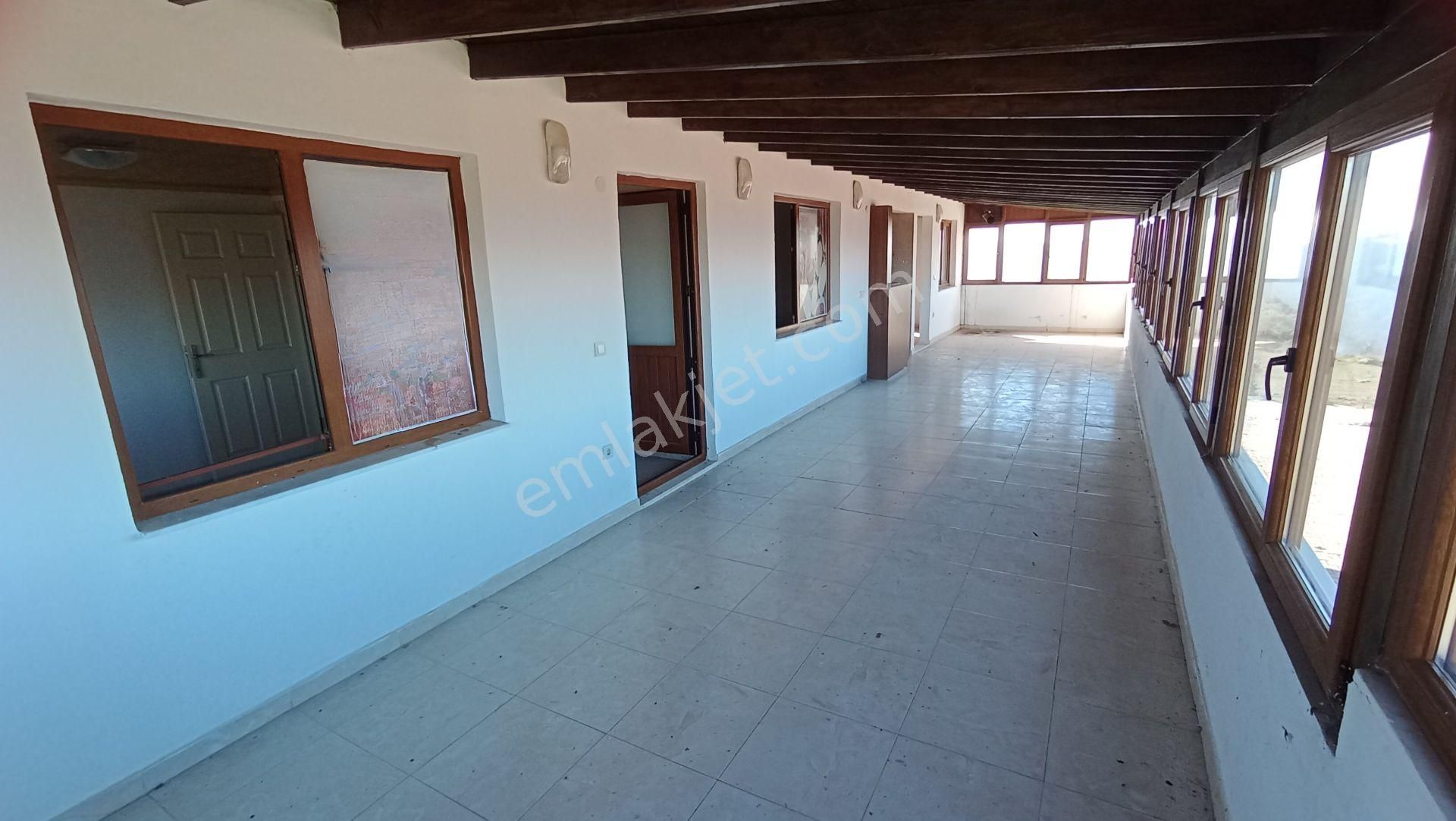 Güzelbahçe Payamlıda Satılık Muhteşem Lokasyonda Ev Ve Arazi - Görsel 14