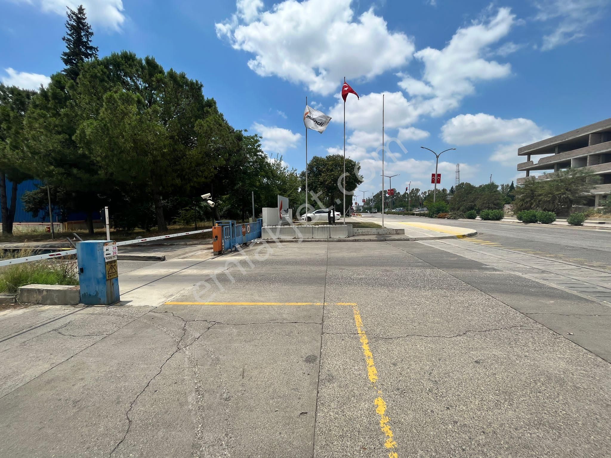 Zorlu Gayrimenkul Organize Sanayi Bölgesinde 46.727m2 Satılık - Görsel 4
