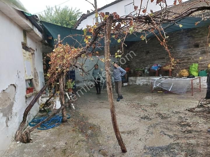 Gödrenli De Oturulabilir Müstakil Ev Arsa (kargir Ev/dam) - Görsel 5