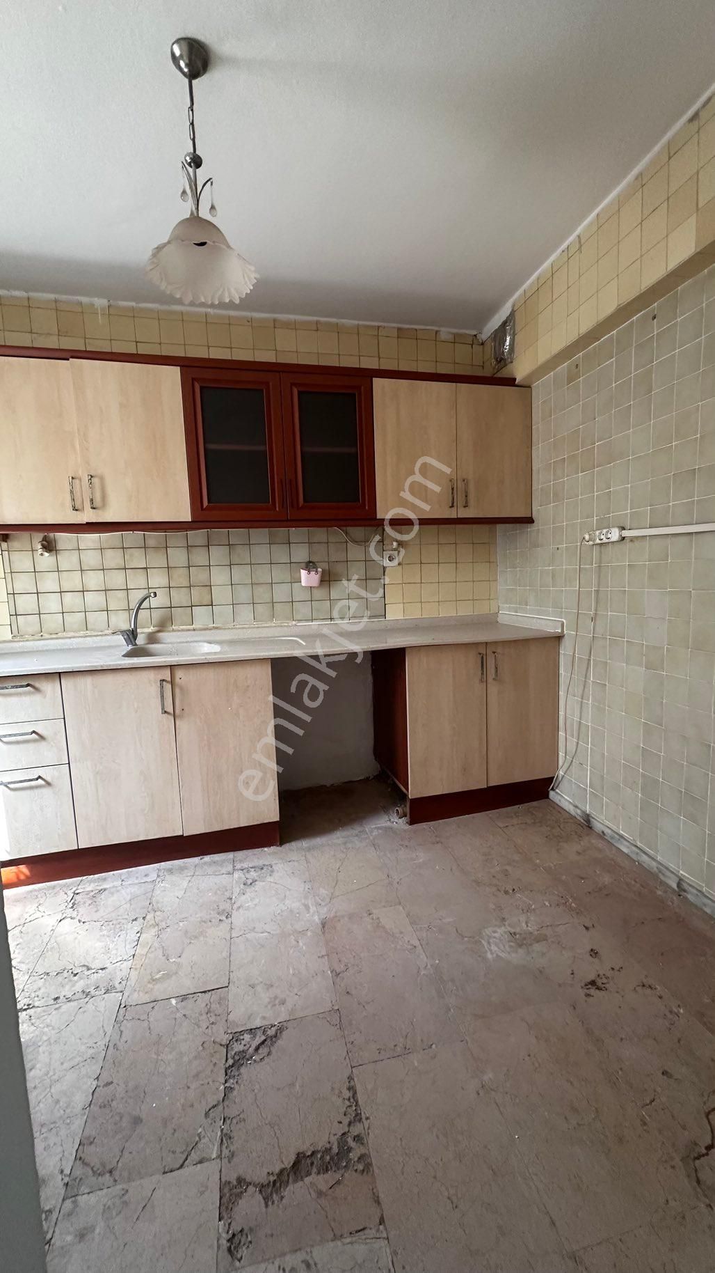 Turgutreis Merkezde Satılık 3+1 Tripleks - Görsel 14