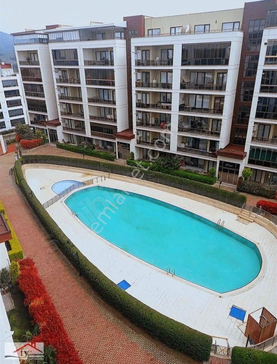 Mudanya Güzelyalı Eğitim Satılık Daire Bursa Mudanya Güzelyalı Burgazpark 3 Manzaralı 4+2 Çatı Dubleks