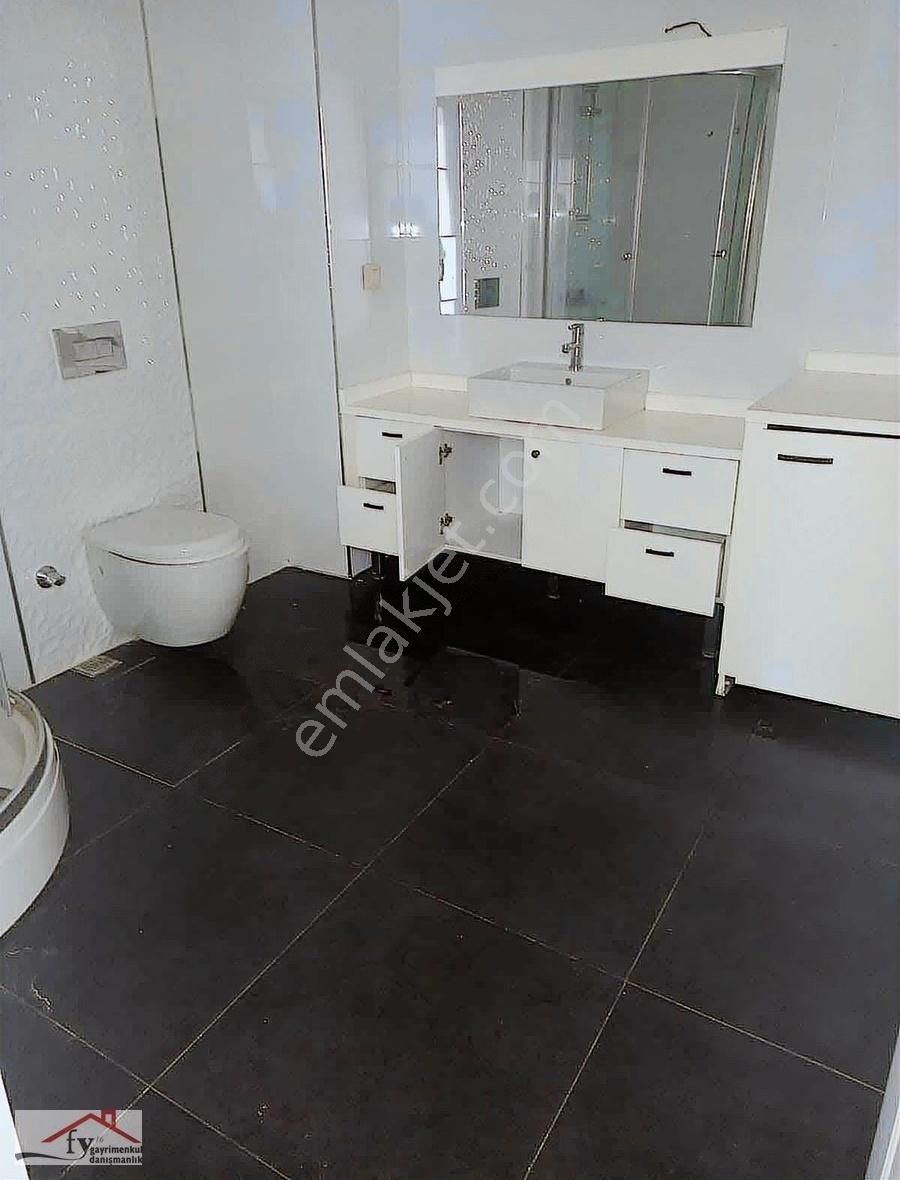 Bursa Mudanya Güzelyalı Burgazpark 3 Manzaralı 4+2 Çatı Dubleks - Görsel 11