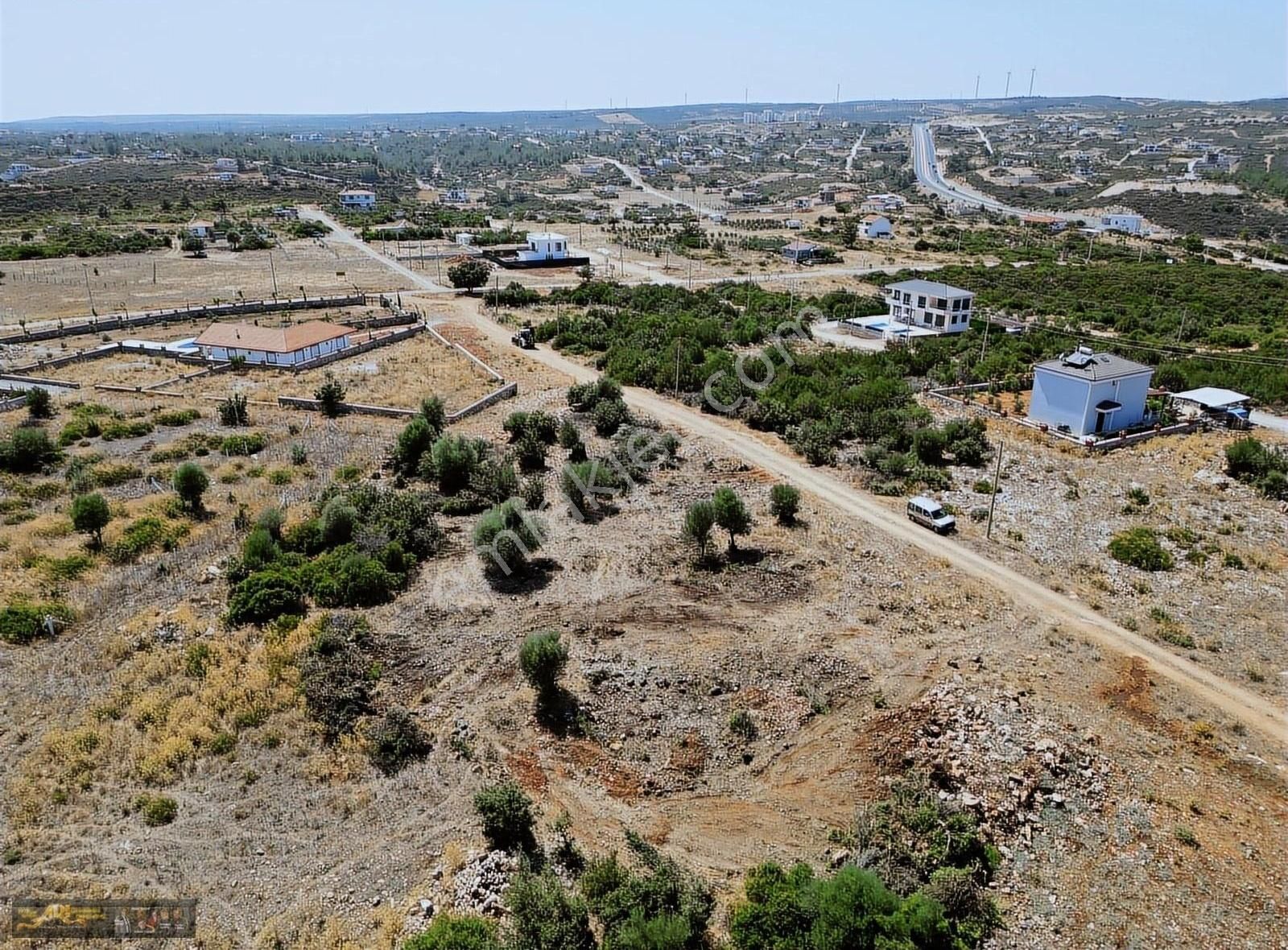 Didim Ak Yeniköy Satılık Konut İmarlı Didim De Denize Yakın 500m2 Tam Müstakil Villa Arsası