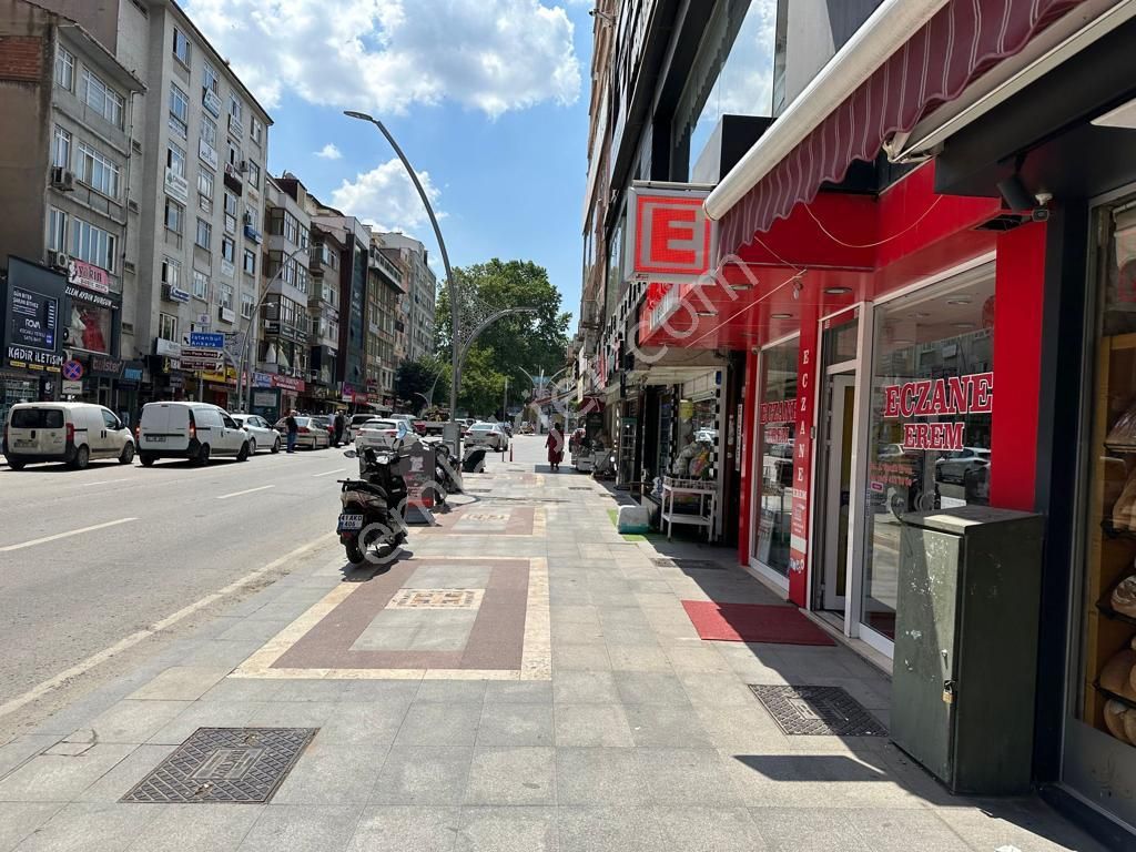 İzmit Çukurbağ Satılık Dükkan & Mağaza Kocaeli İzmit Merkez İnönü Caddesi 72 M2 Dükkan Satılık