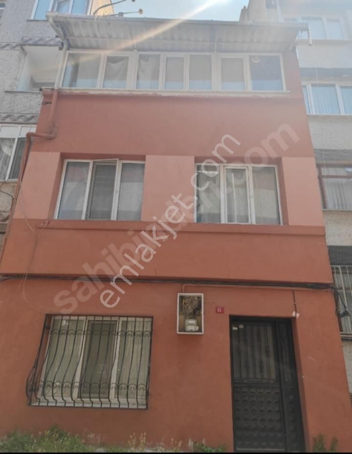 Fatih Seyyid Ömer Satılık Bina FATİH'te SEYİD ÖMER MAH 3KATLI KOMPLE BİNA 78m²