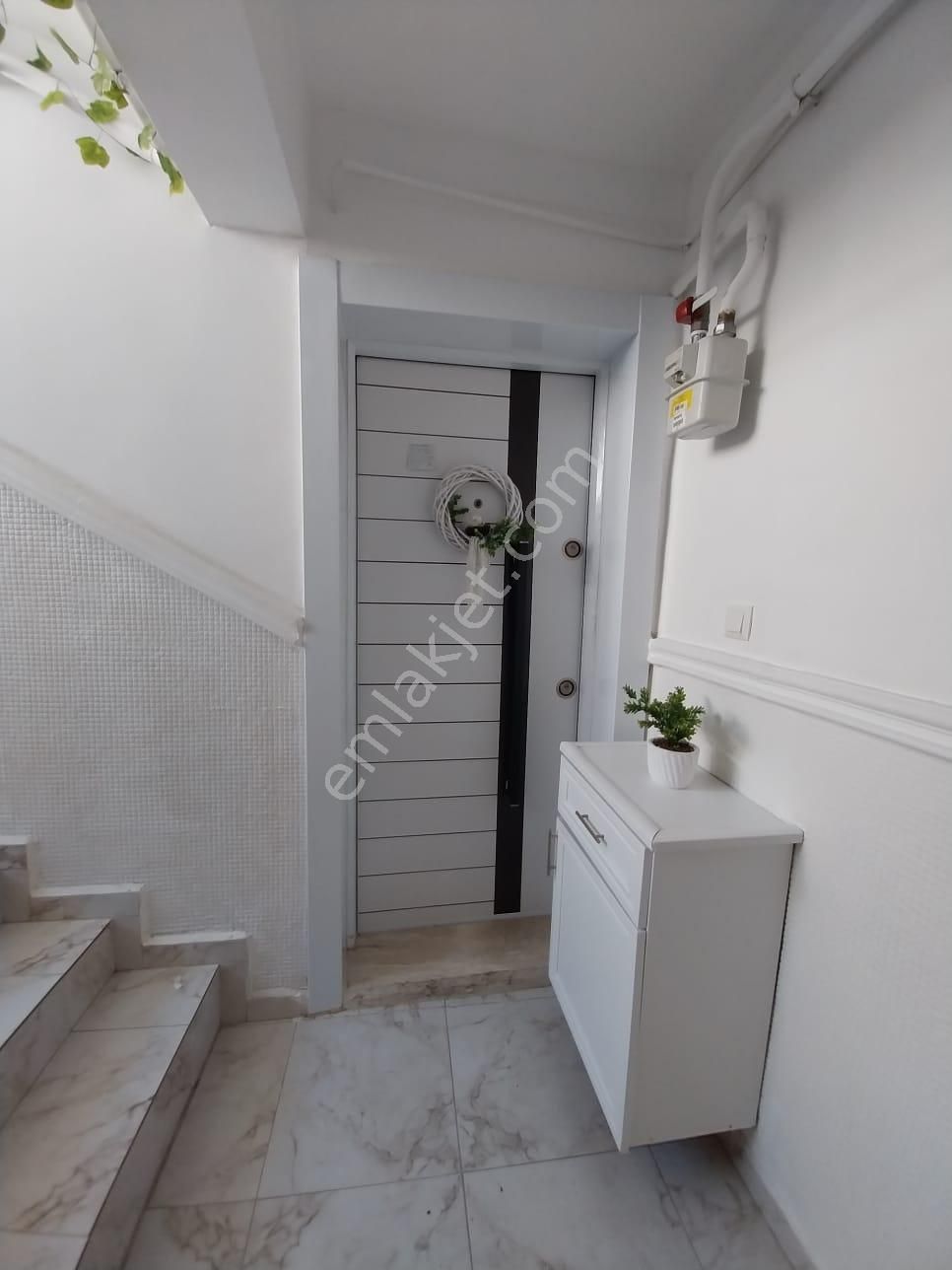 https://imaj.emlakjet.com/listing/13712511/678EC7D99E2F2E73B78A14F8C760D97313712511.jpeg