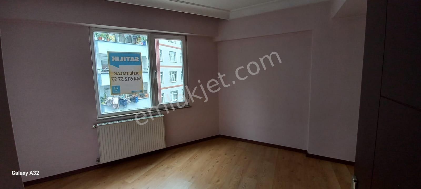 https://imaj.emlakjet.com/listing/13714191/030D7E8E966169AB4C7F67C291C333F413714191.jpg