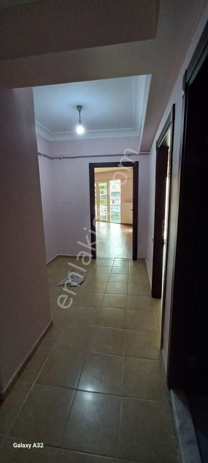 https://imaj.emlakjet.com/listing/13714191/E25418821200A0F7C8F9F81B22D2169113714191.jpg
