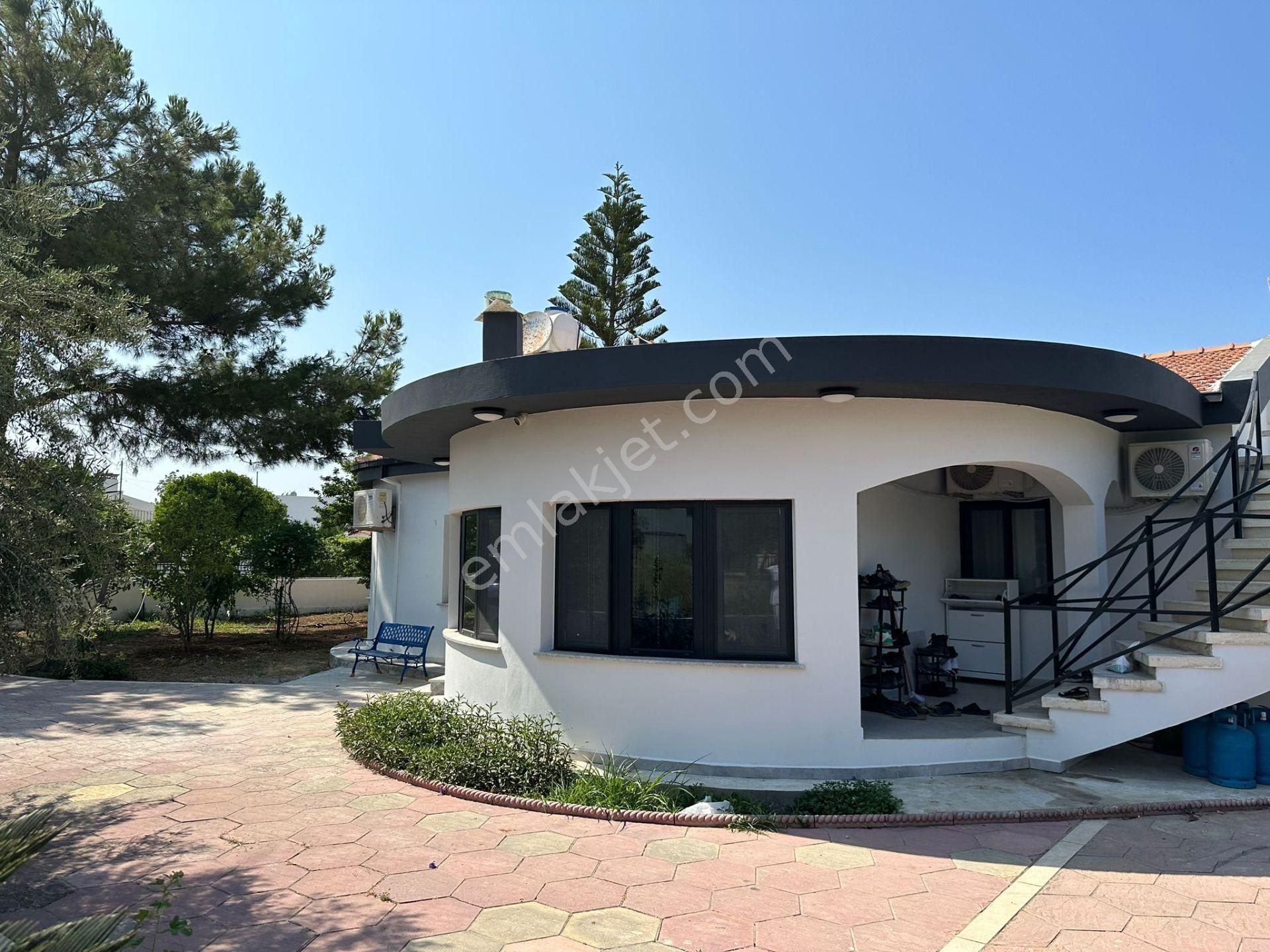 Girne Ozanköy Köyü Satılık Villa Girne/ozanköy'de Satılık 3+1 Villa