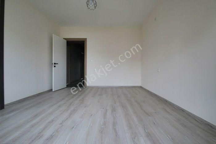 https://imaj.emlakjet.com/listing/13722337/904794A7F4A10BAE07A321595D9CC41013722337.JPG