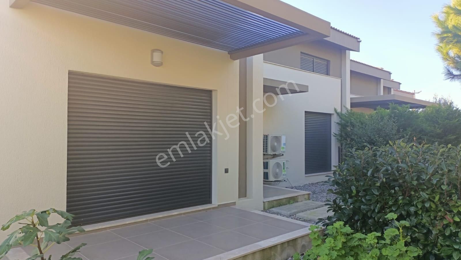 Alaçatı Gayrimenkulden Dalyan Marina Yakını Sezonluk Kiralık Villa. - Görsel 2