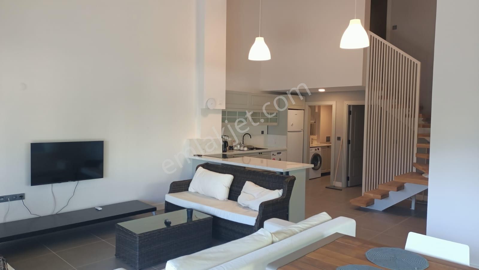 Alaçatı Gayrimenkulden Dalyan Marina Yakını Sezonluk Kiralık Villa. - Görsel 15