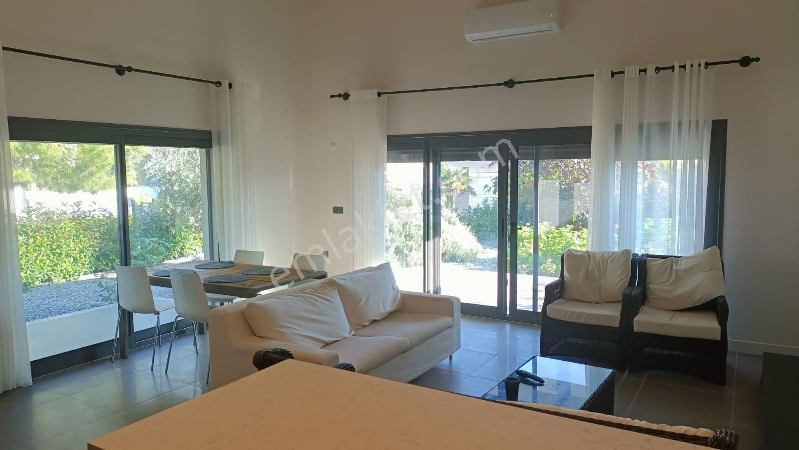 Alaçatı Gayrimenkulden Dalyan Marina Yakını Sezonluk Kiralık Villa. - Görsel 19