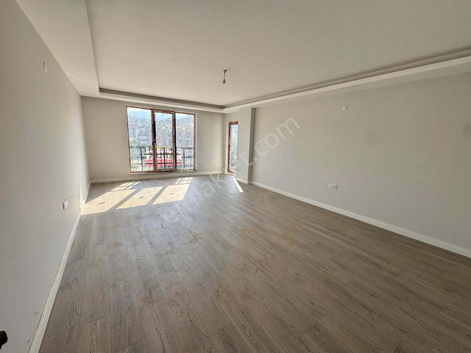 Evim-nur'dan Körfezde Atatürk Bulvarına Cephe Fırsat Daire - Görsel 11