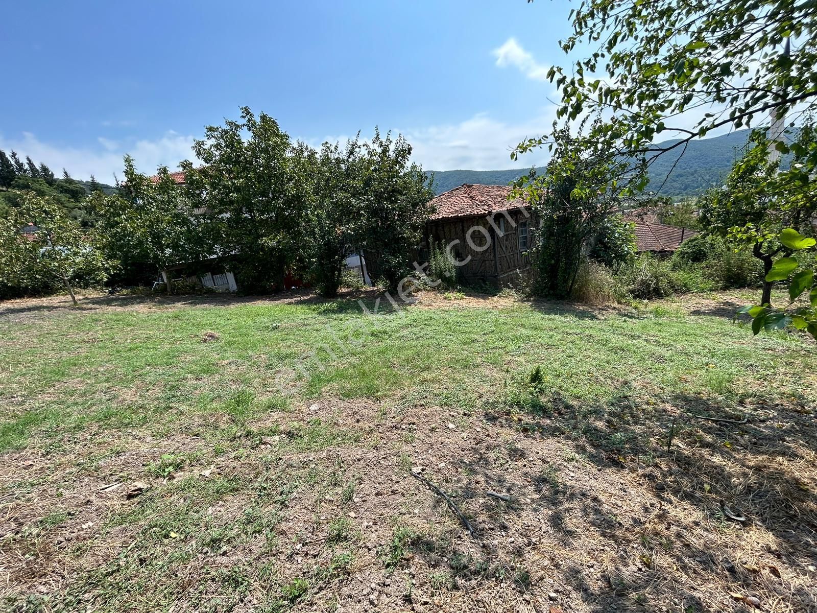 Kocaeli Karamürsel Akçat'da 1123 M2 Satılık Müstakil Ev Ve Arsası - Görsel 6